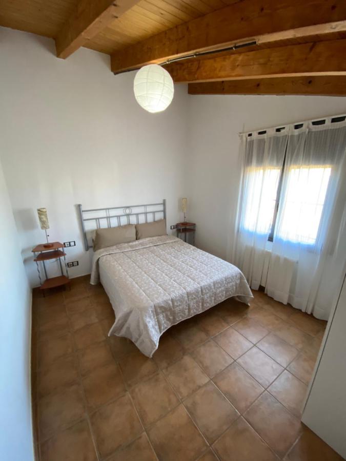 Villa Molí den burch Santa Eulàlia de Ronçana Exterior foto