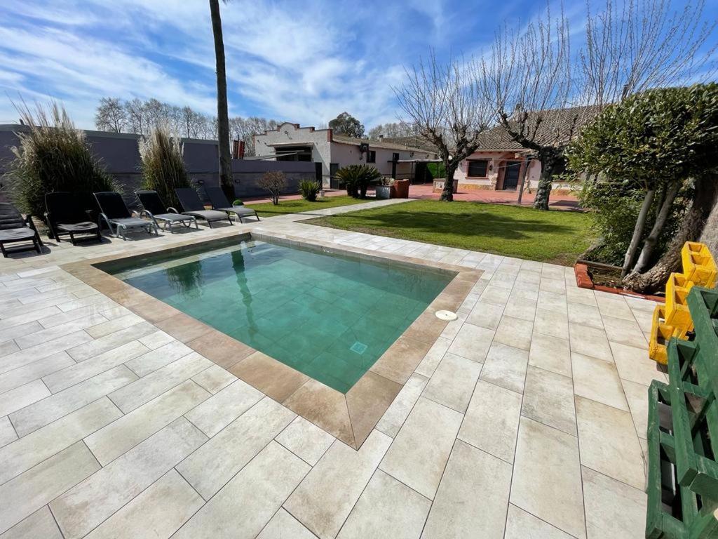 Villa Molí den burch Santa Eulàlia de Ronçana Exterior foto