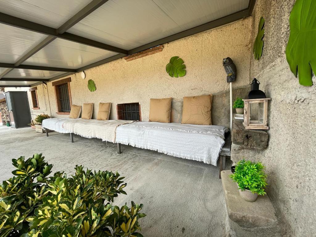 Villa Molí den burch Santa Eulàlia de Ronçana Exterior foto